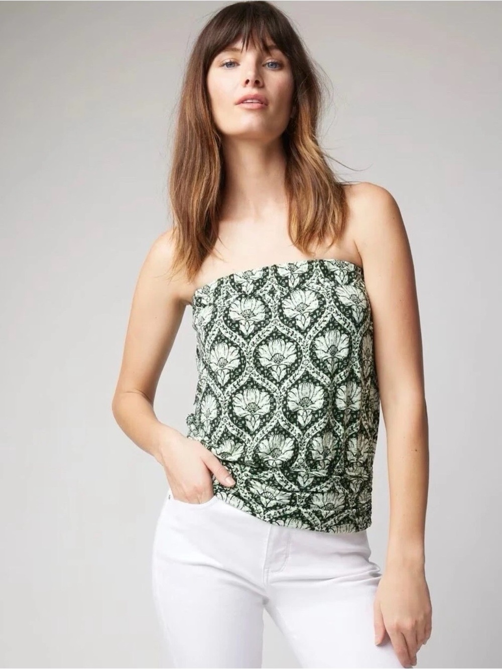 White House Black Market Strapless Tube Top Medium fits large NWT